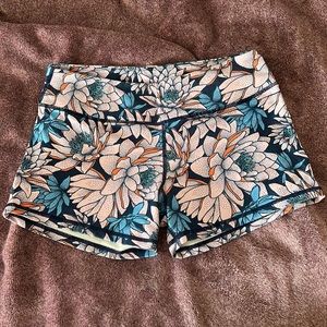 Born Primitive shorts